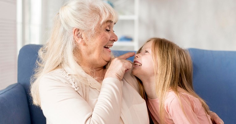Stručnjakinja za odgoj tvrdi da roditelji bakama moraju nametnuti važno pravilo