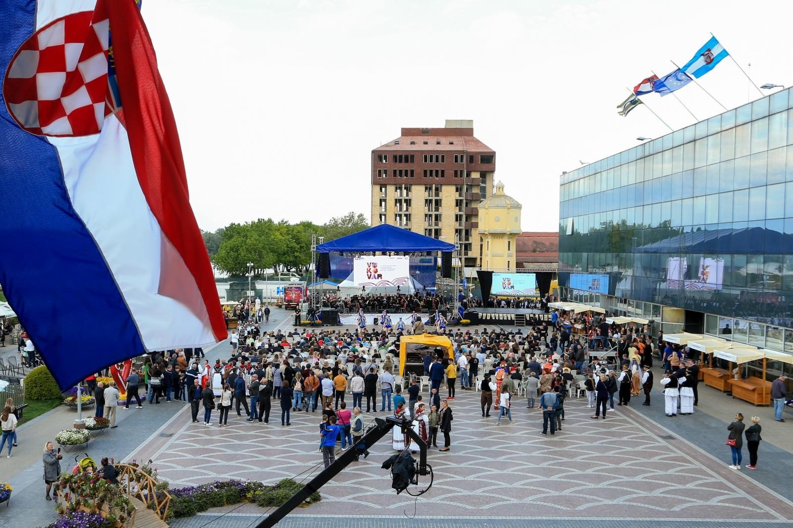 Srbi dobivaju veća prava na ćirilicu u Vukovaru