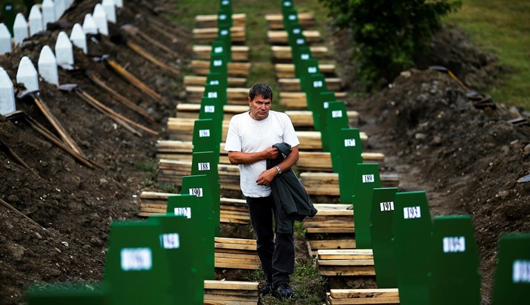 Zbog genocida u Srebrenici uhićeni Srbi iz BiH, radi se o zapovjednicima vojske