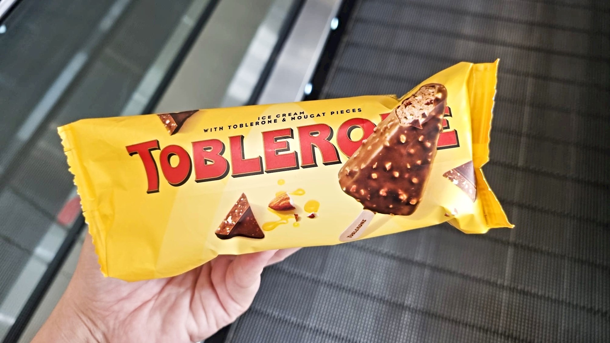 Tko ne voli Toblerone čokoladu, Toblerone sladoled bi mu mogao biti super