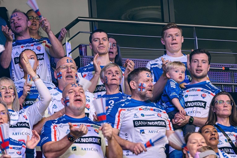 U zemlji ih je oko 56.000. Svaki deveti stanovnik dolazi na rukometni Euro