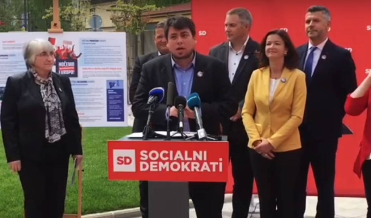 Slovenski političar ispričao se zbog uvredljive čestitke, no neće dati ostavku