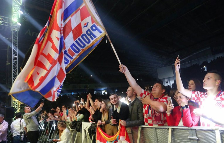 Za povratnike 1,2 milijuna eura. "Doture, vrati se doma!"