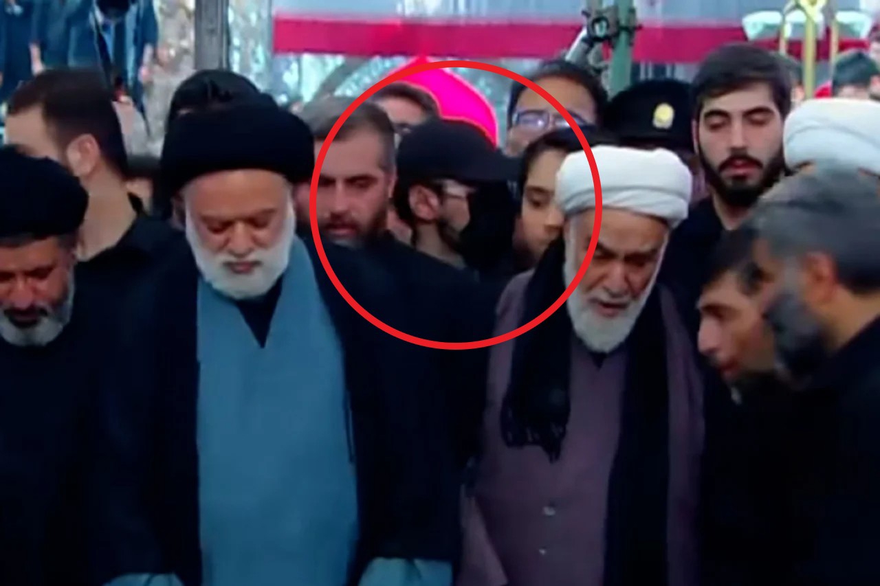 Sprovod ubijenog ajatolaha pokazao da je Iran u situaciji u kakvoj nikad nije bio