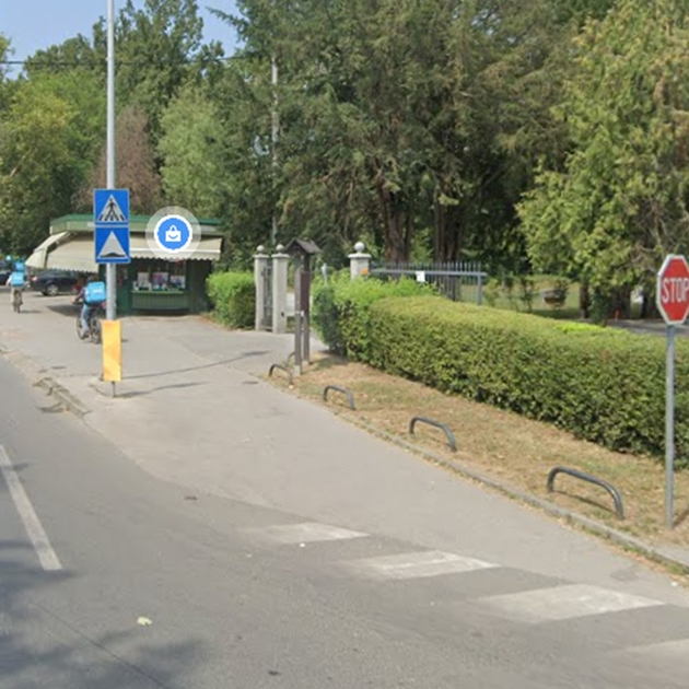 Maloljetnik se u Zagrebu romobilom zabio u drvo. Teško je ozlijeđen