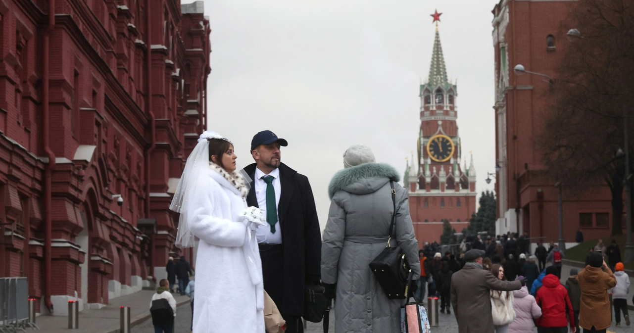 Stanovnici Moskve umorni od rata. "Novogodišnja želja je mir"