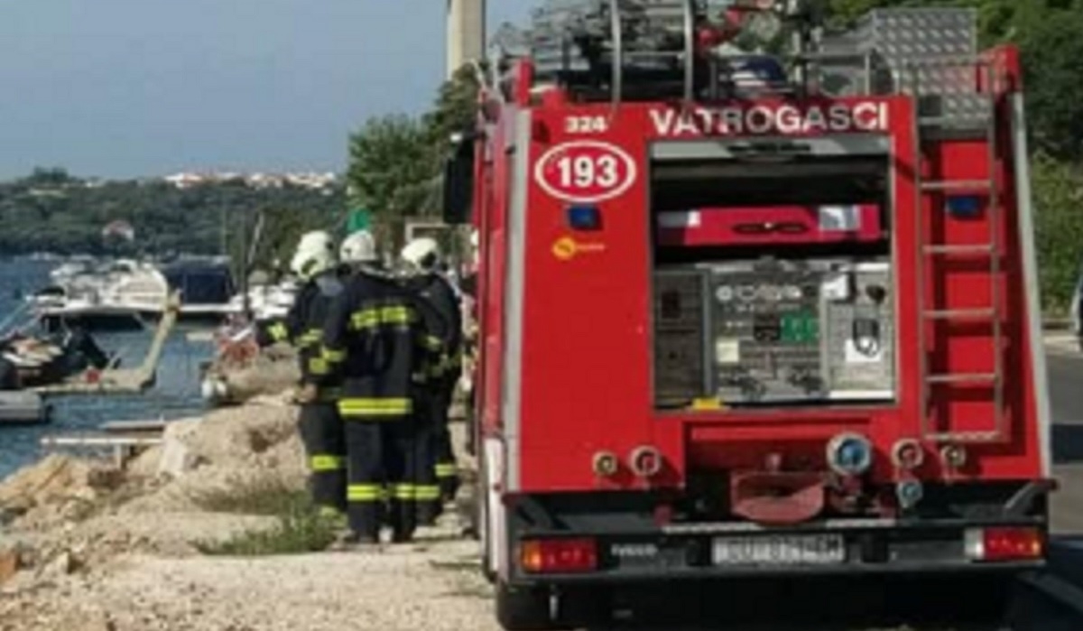Vatrogasci kod Dubrovnika spasili osobu koja je pala u provaliju