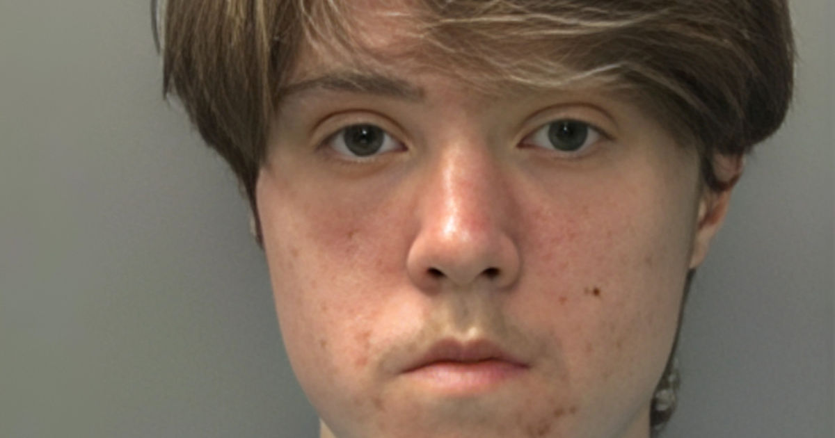 Osuđen tinejdžer iz Walesa. Htio podmetnuti bombu na koncertu Oasisa