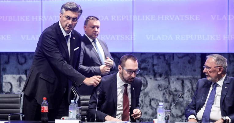 Plenković: Samo 17% općina, gradova i županija promijenilo vlast na izborima