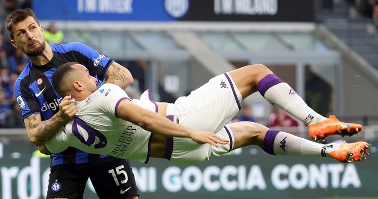 Interova čudesna serija stigla kraju, Fiorentina slavila u Milanu