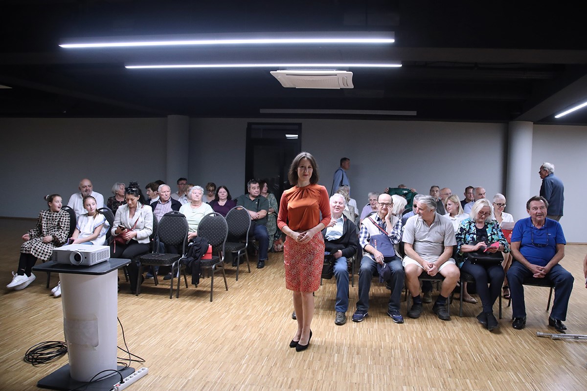 "Dalija Orešković i ljudi s imenom i prezimenom", stranka koja ide na izbore