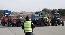Francuski poljoprivrednici uklanjaju blokade, ali se nastavljaju prosvjedi u Europi