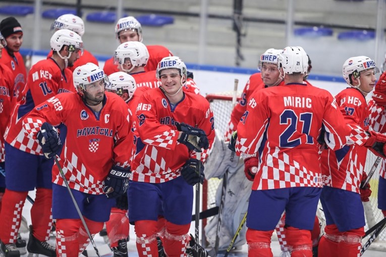 Hokejaši Hrvatske i Srbije u direktnom okršaju za Zimske olimpijske igre