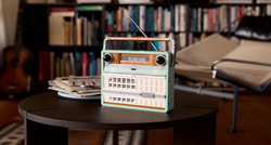 "Napokon Lego set koji želim": Lego predstavio retro radio koji zapravo pušta glazbu