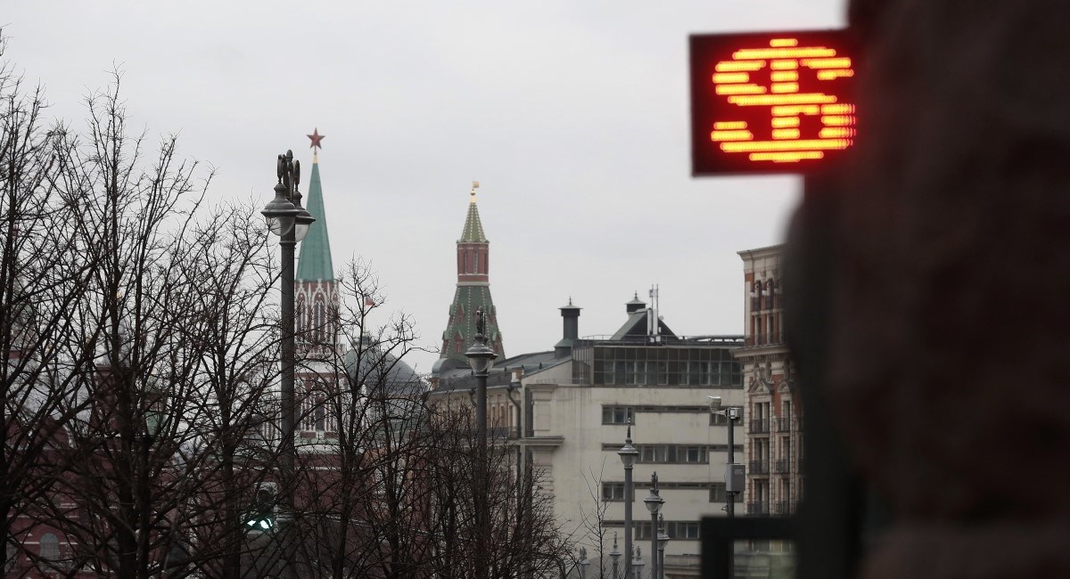 Ruski medij: Police u SAD-u su prazne, dolar propada, a svijet gleda prema Rusiji