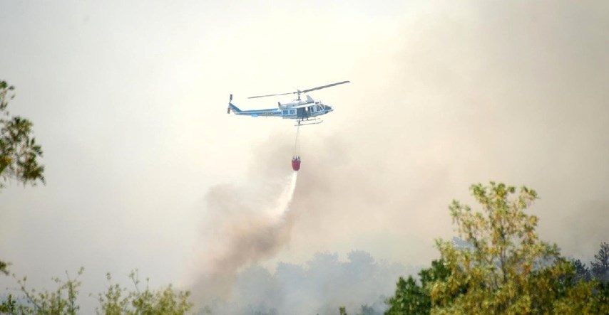 Zbog vjetra i visokih temperatura opet aktiviran požar u Hercegovini