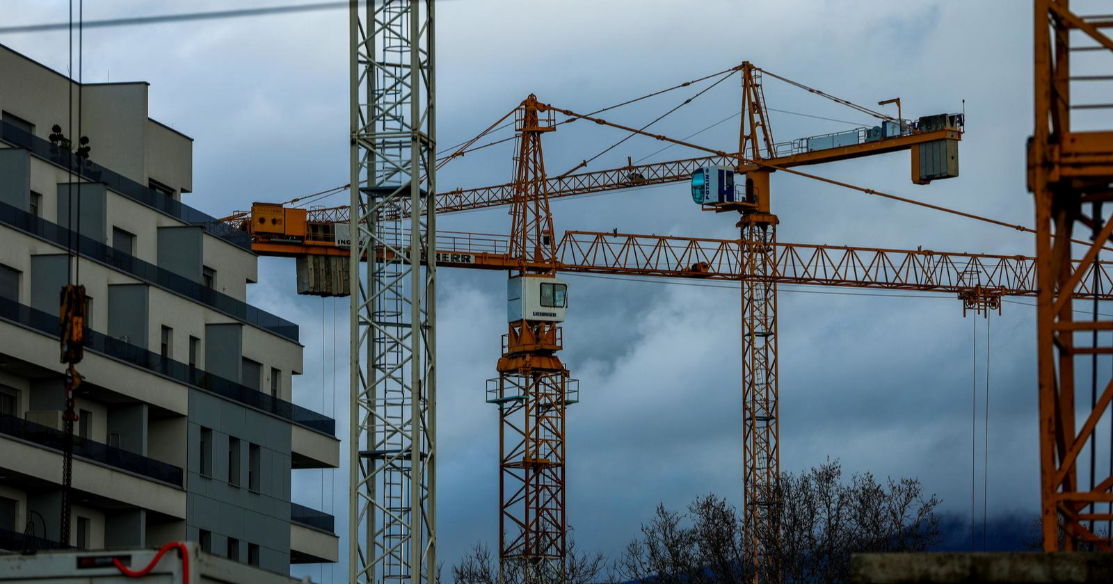 Puljak: Novi zakon će omogućiti nebodere iza škola i zgrade u parkovima