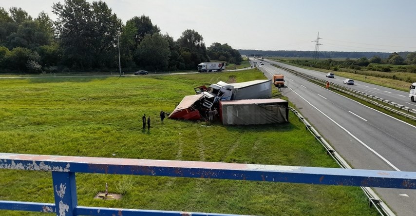 Nesreća na A3 kod Kutine, sudarila se dva kamiona