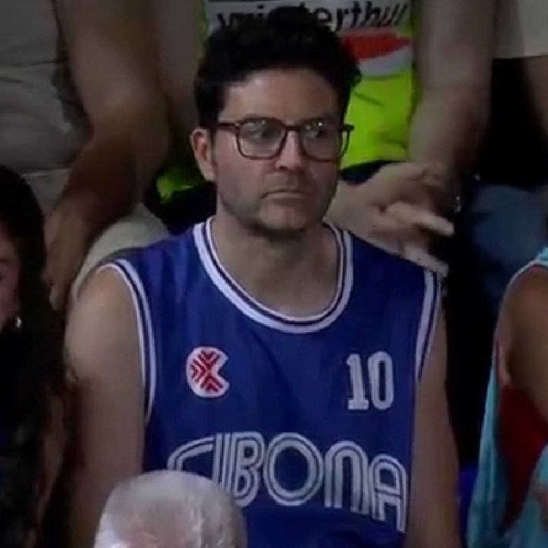 VIDEO Čovjek na derbi u Španjolskoj došao u Draženovom dresu iz Cibone