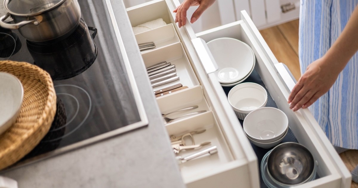 Organizirajte kuhinjske ladice kao profesionalci