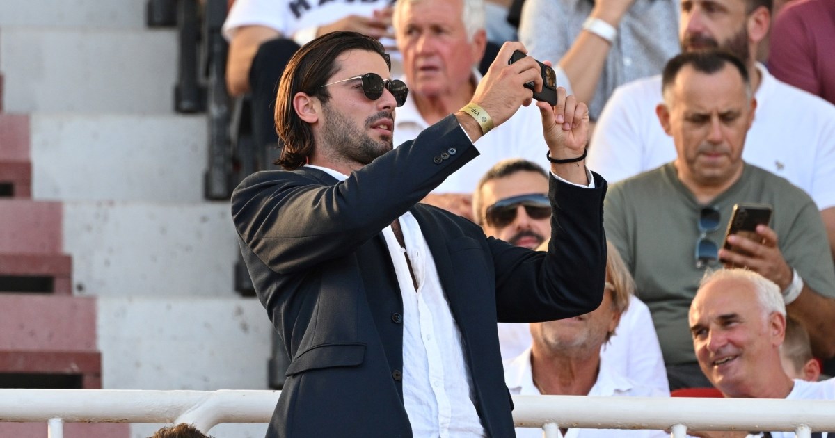 I Gospodin Savršeni je na utakmici 😎