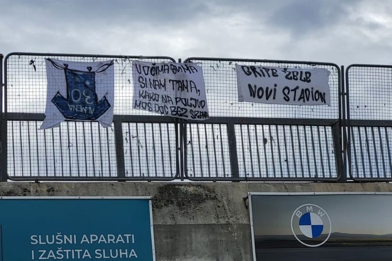 FOTO U Splitu osvanula poruka Almeni uoči derbija