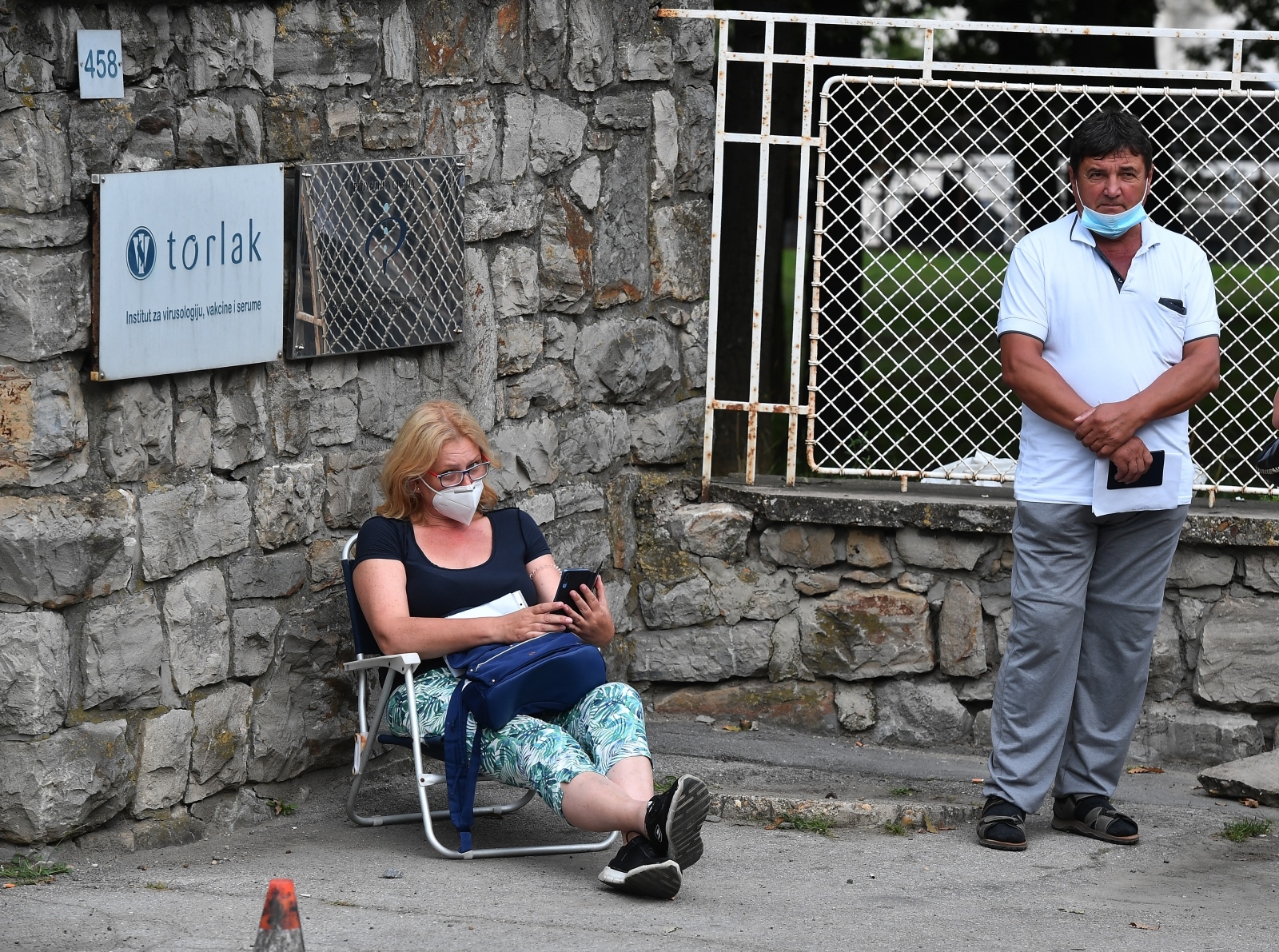 U Srbiji 169 novozaraženih i troje preminulih, popuštaju se neke mjere