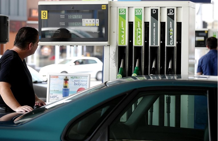 Sutra nas čeka drastičan pad cijene goriva, najveći u novijoj povijesti?
