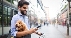 Zašto vaša ovisnost o pametnom telefonu šteti vašem psu