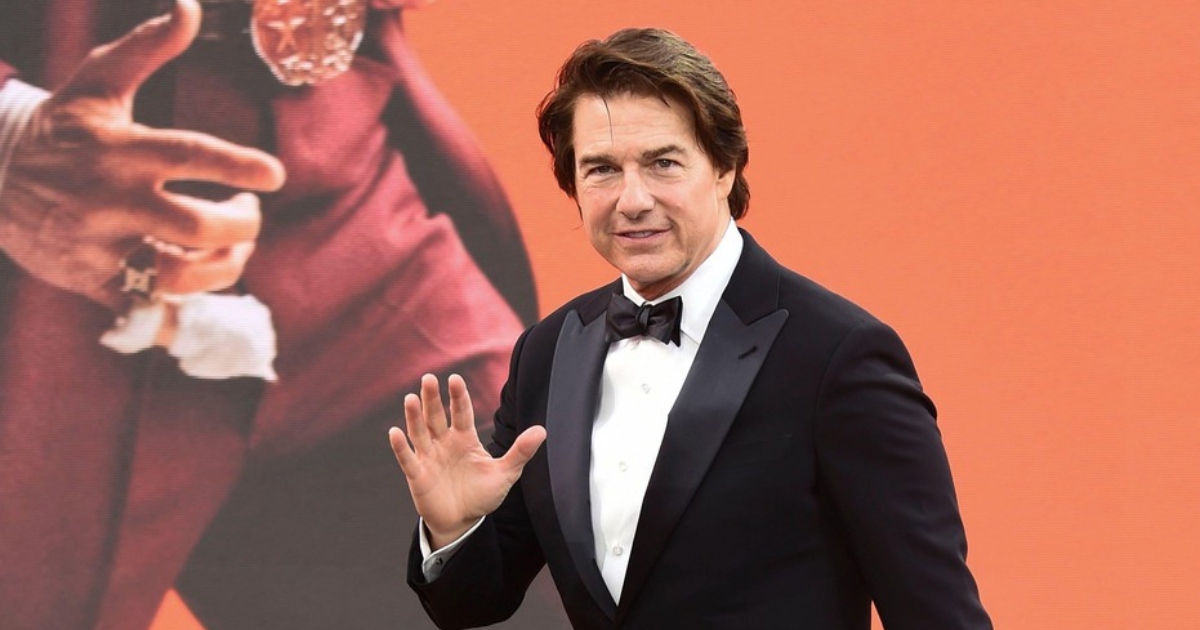 Ljudi su tek sad skužili kakve je čizme Tom Cruise imao na premijeri filma 😁