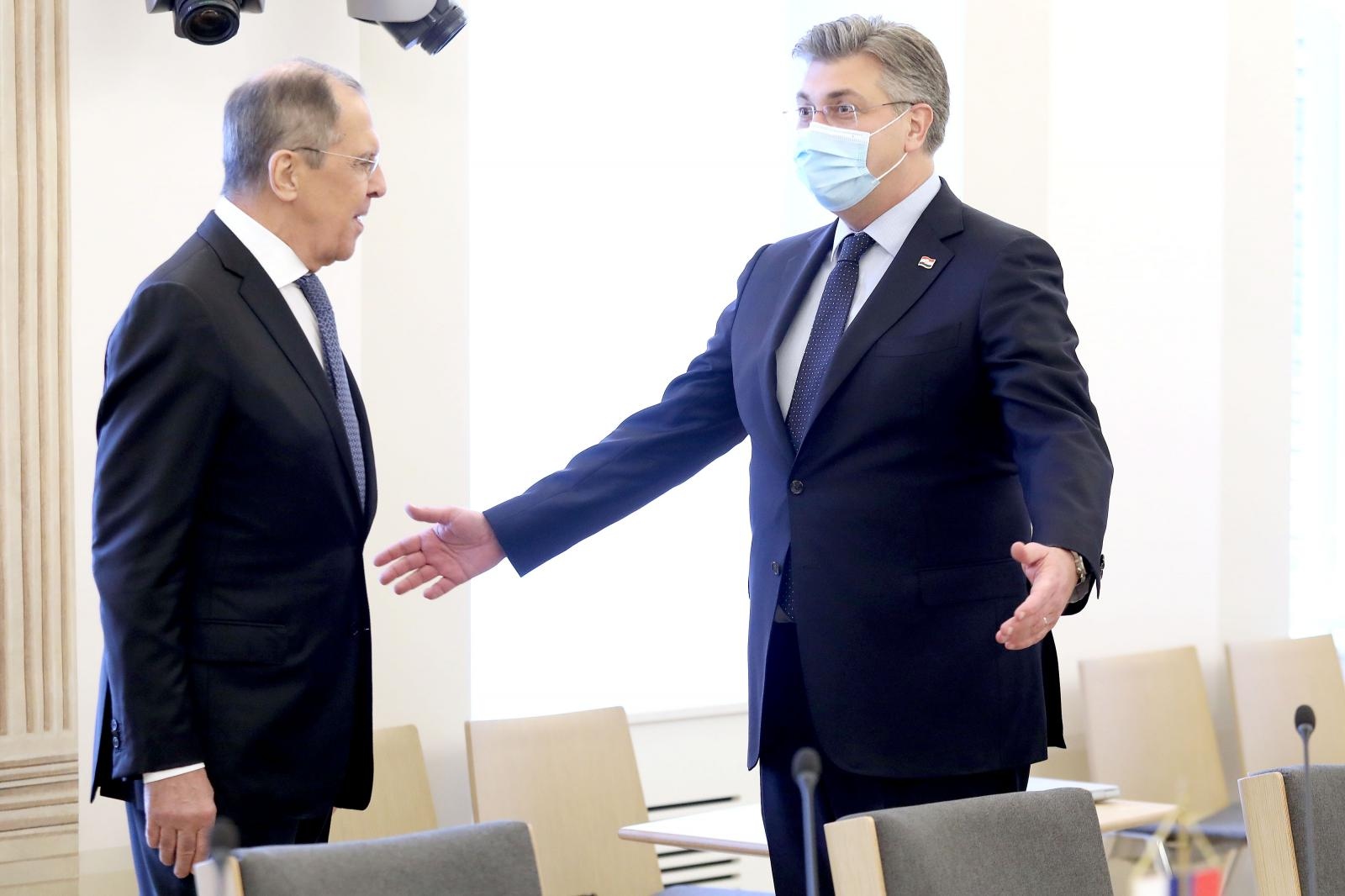 FOTO Plenković izašao iz izolacije, nakon 16 dana se s Lavrovom pojavio pred kamerama