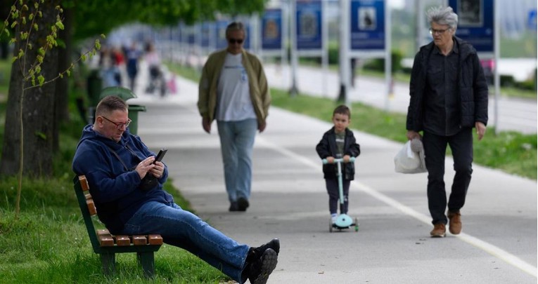 Temperature danas idu do 22 stupnja, popodne moguća kiša