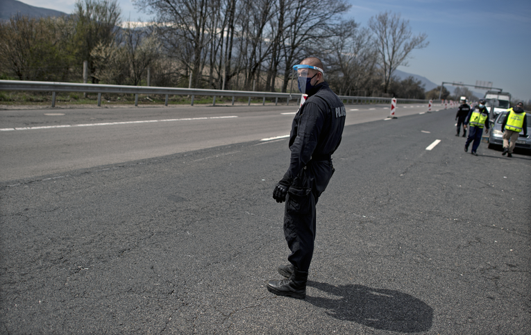Dron s velikom količinom eksploziva ušao u članicu NATO-a. Eksplodirao kod plinovoda