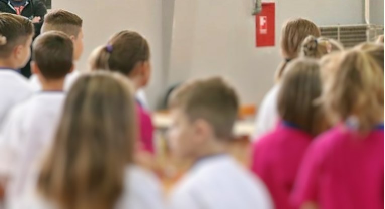 U hrvatskim školama se djeca zajedno važu. Treba li to ukinuti?