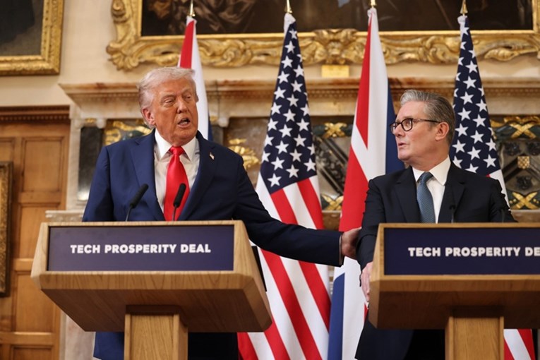 Trump: Jako sam razočaran Starmerom