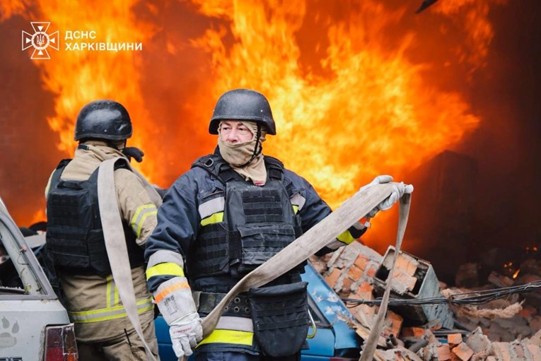 Rusi balističkim projektilima napali Kijev. Ima mrtvih i ranjenih, snimke su jezive