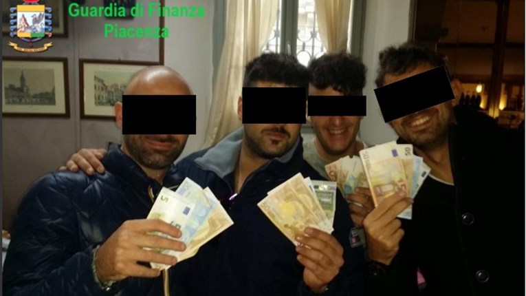 Otkriven niz strašnih zločina skupine karabinjera u Piacenzi, Italija zgrožena