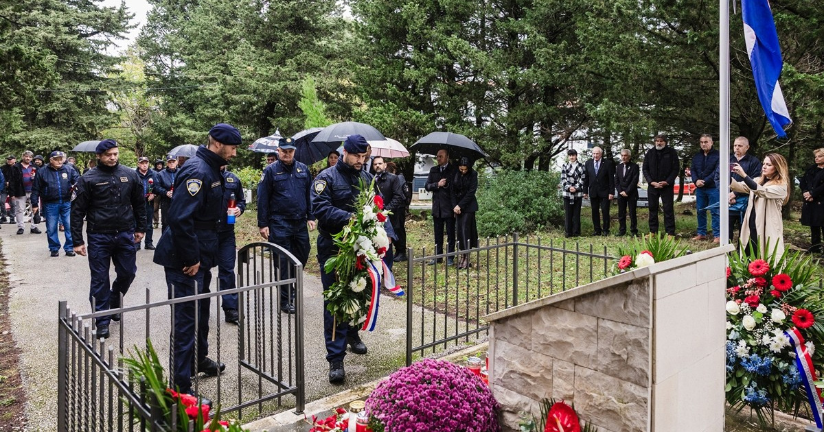 Na Bosanci položeni vijenci za sedmoricu dubrovačkih branitelja
