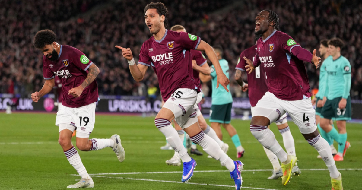 West Ham slavio i bacio Tottenham u zonu ispadanja