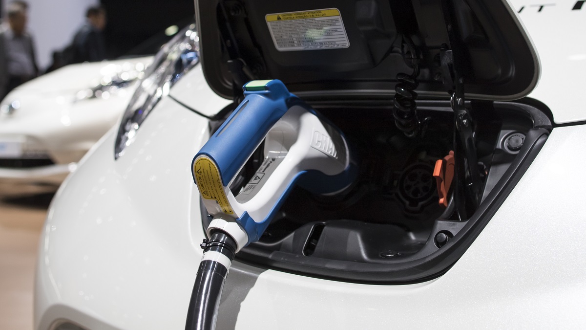 Nijemci planiraju porezne olakšice i milijun novih punjača za električne aute