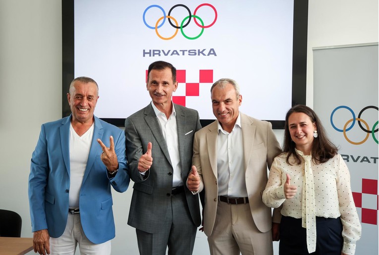 Primorac predao potpise: "Izbori za predsjednika HOO-u su danas završeni"