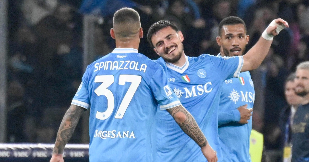 VIDEO Napoli pobijedio Torino i došao na bod od Milana. Igrali Vlašić i Kulenović