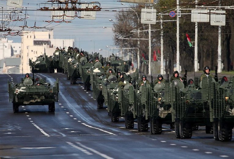 Lukašenko šalje vojsku na zapadnu granicu Bjelorusije