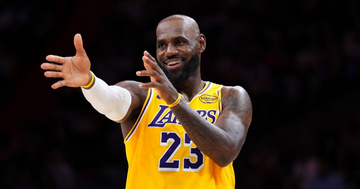 LeBron izveo dva povijesna pothvata. Trener Lakersa: "On je psiho"