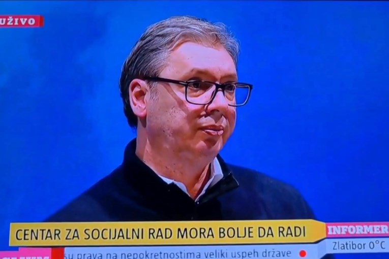 Vučić natjerao ženu da otkrije djetetu da mu nije majka. Studenti: Živimo pakao