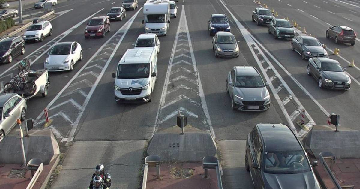 HAK upozorava na gužve prema moru i kolone kod Zagreba