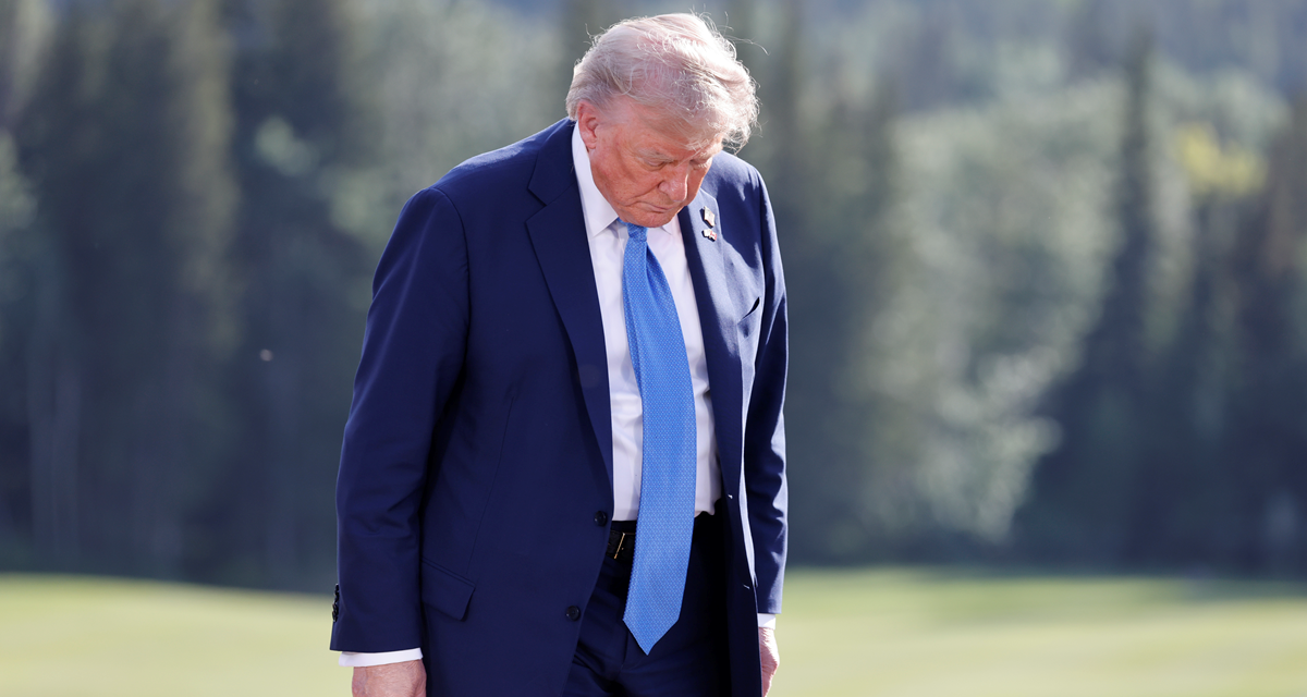 Trump je ranije napustio summit G7 zbog Macrona i Zelenskog, piše Financial Times