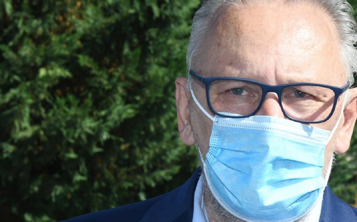 Božinović objavio detalje o maskama, koga će se kažnjavati, dokad ćemo ih nositi...