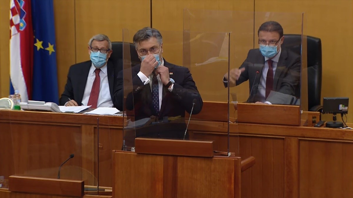Plenković o planu oporavka: To nije novac iz helikoptera koji ćemo dati privatnicima
