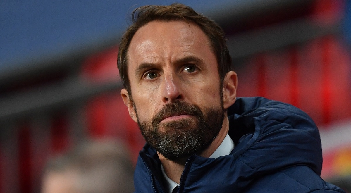 Navijači zviždali igračima Engleske zbog klečanja. Southgate: Time kritizirate crnce